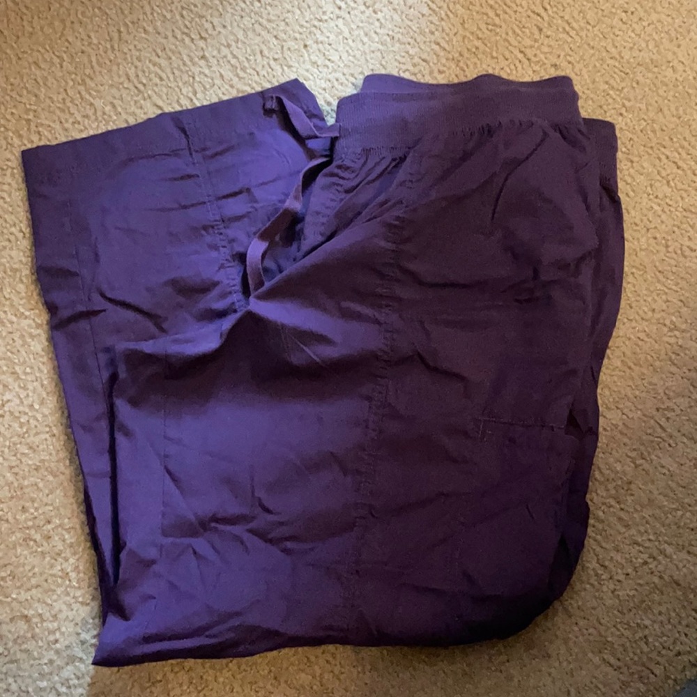 Scrub pants